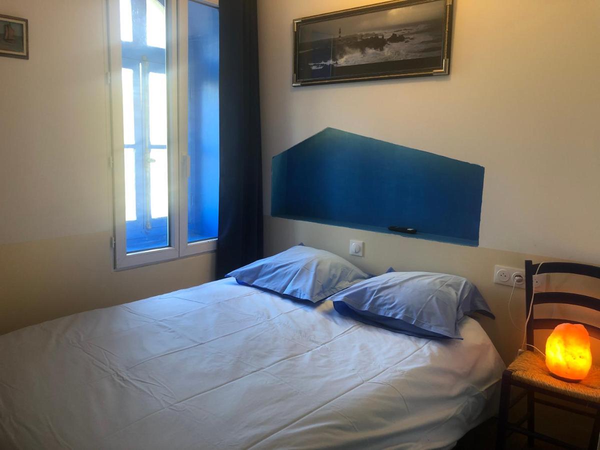 Western City Troyes Barberey-Saint-Sulpice Bilik gambar