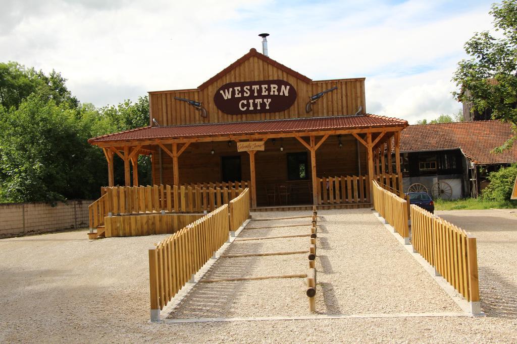 Western City Troyes Barberey-Saint-Sulpice Luaran gambar