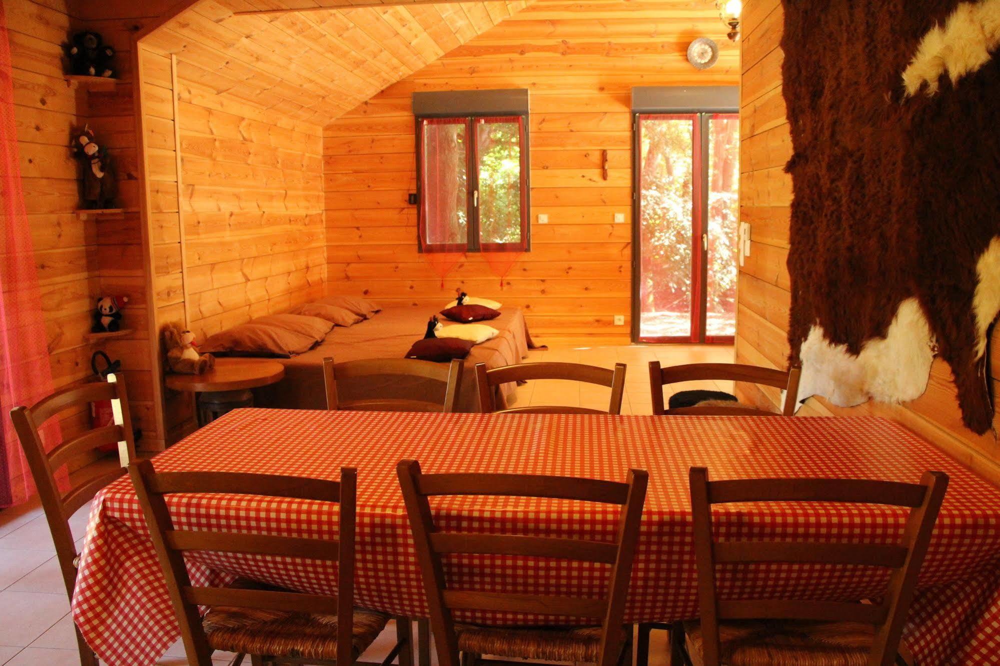 Western City Troyes Barberey-Saint-Sulpice Luaran gambar