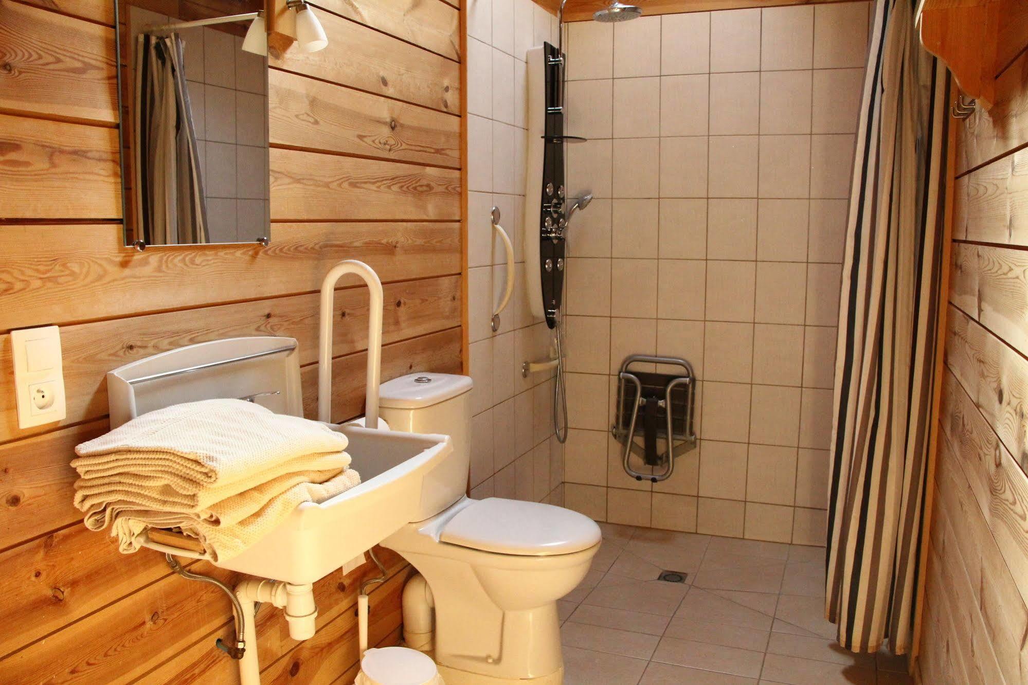Western City Troyes Barberey-Saint-Sulpice Luaran gambar