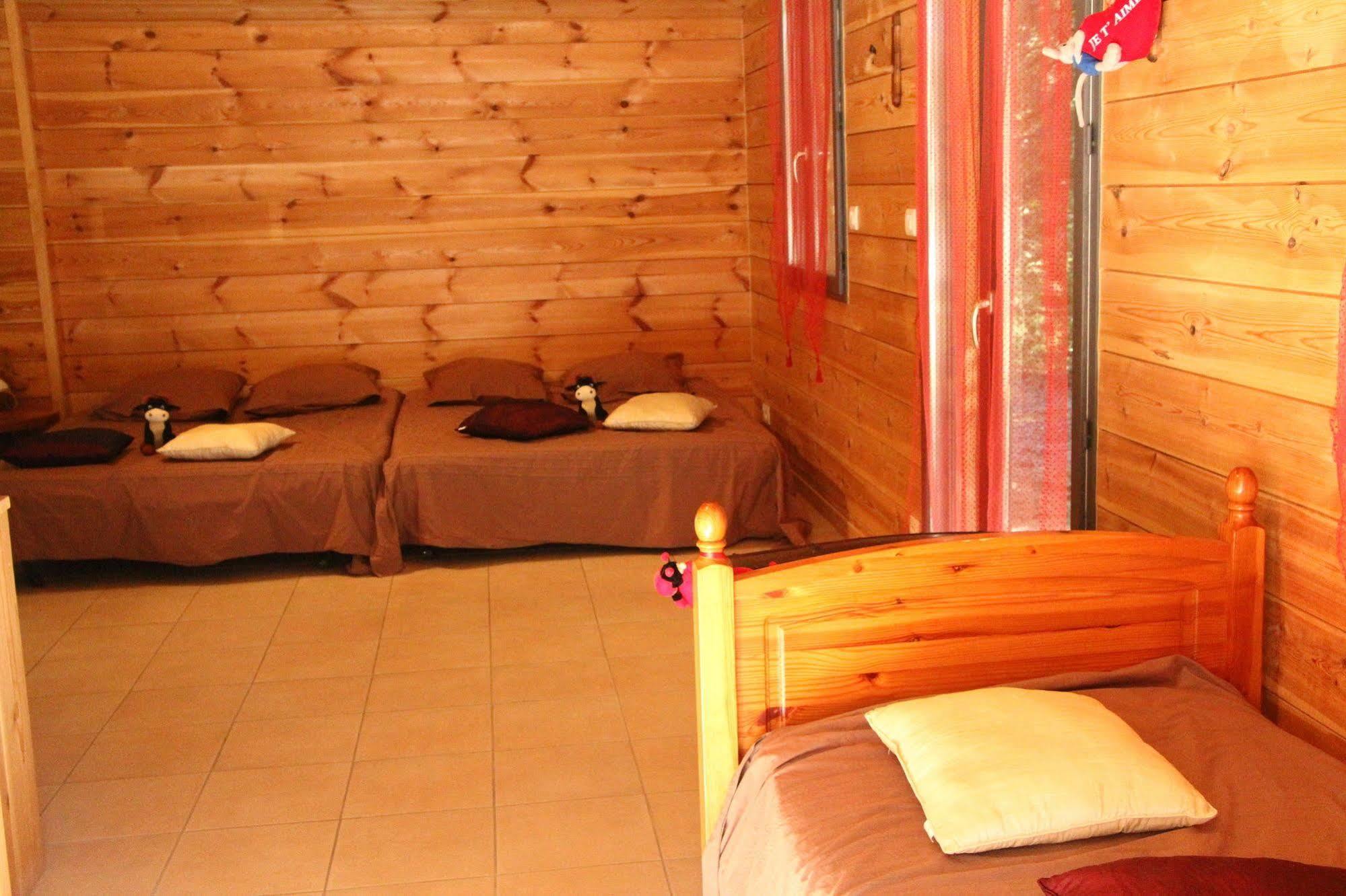 Western City Troyes Barberey-Saint-Sulpice Luaran gambar