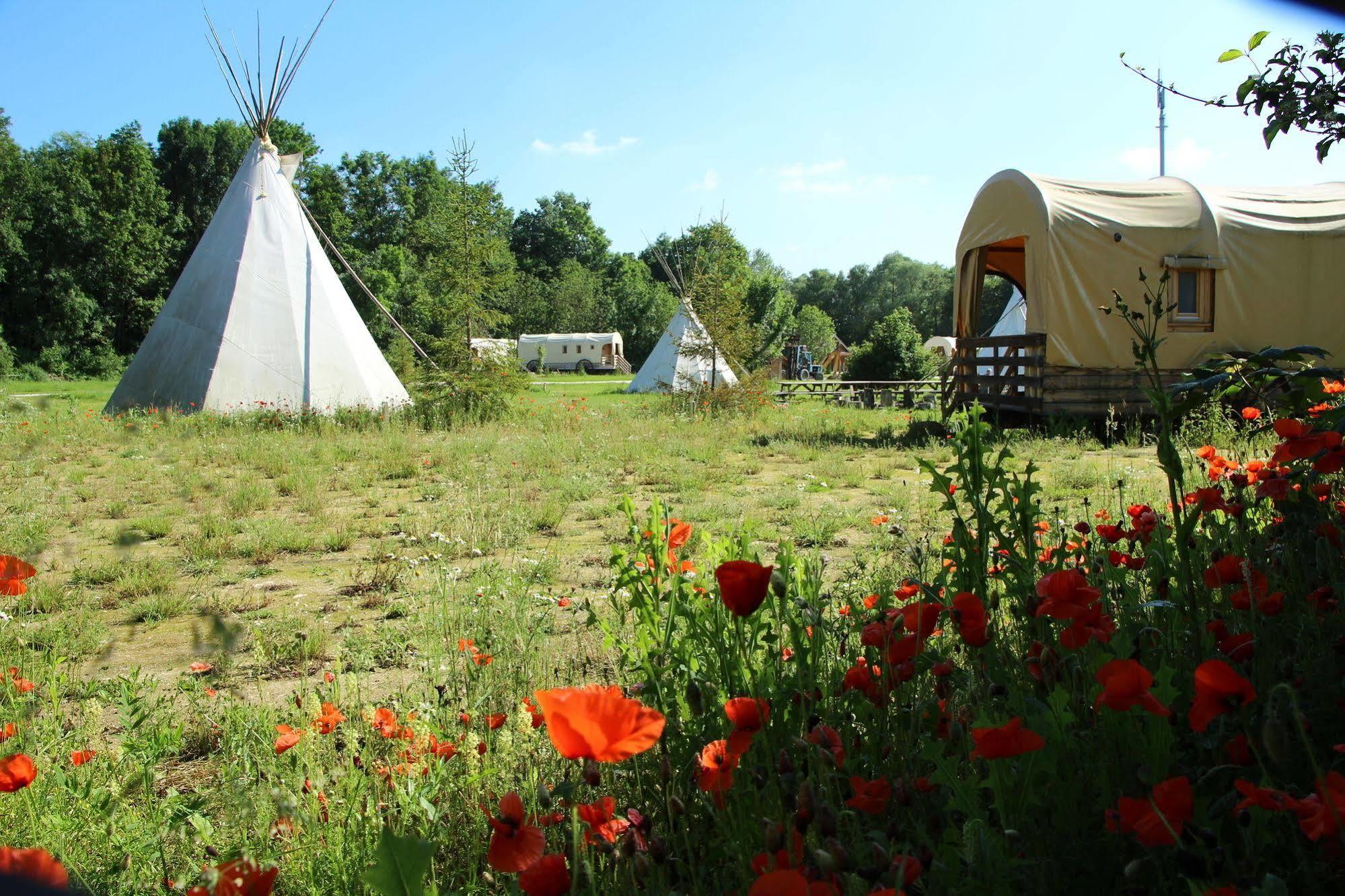 Western City Troyes Barberey-Saint-Sulpice Luaran gambar