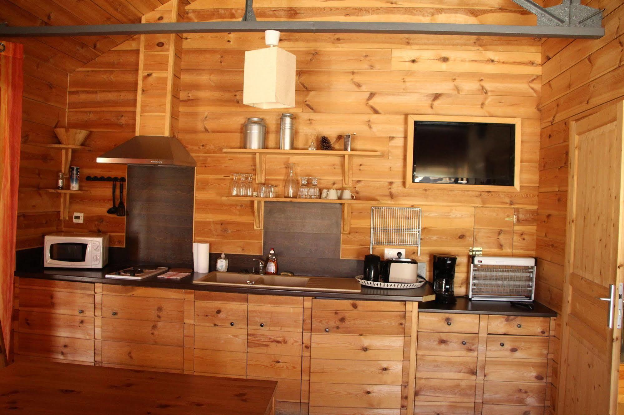 Western City Troyes Barberey-Saint-Sulpice Luaran gambar